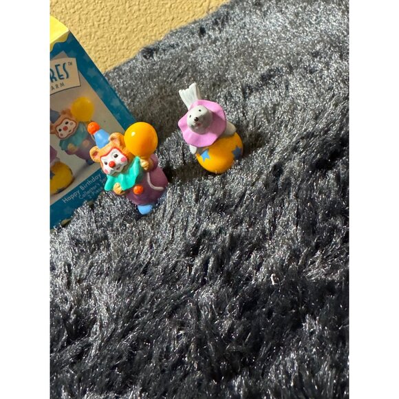 Merry Miniatures Happy Birthday Clown & Seal Figurines Collectors Series 2-Piece - Picture 4 of 10